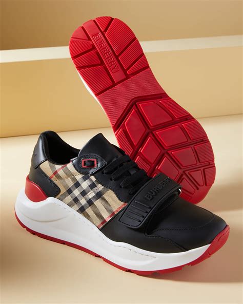 burberry ramsey low top sneakers.